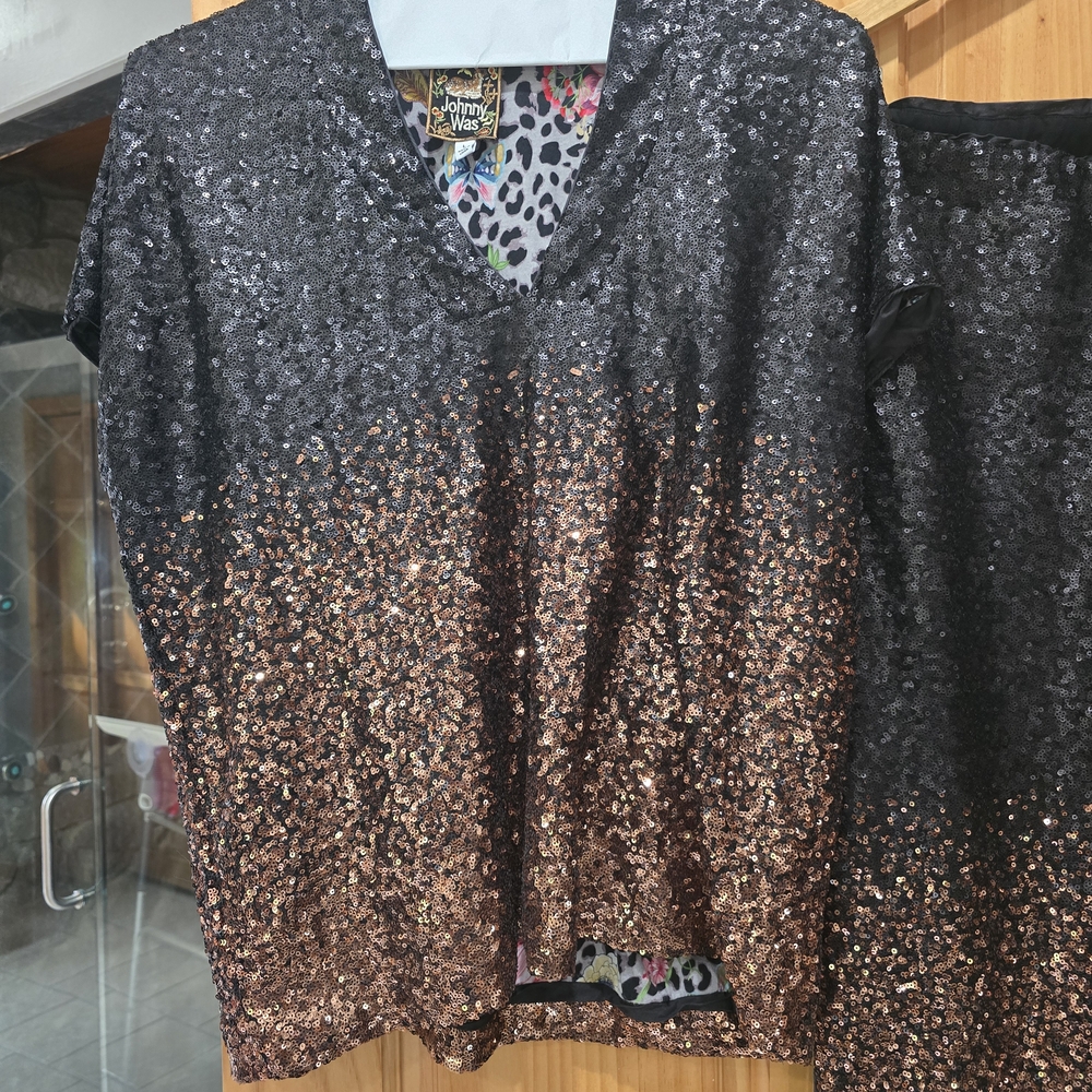 Johnny Was Black and Gold Sequin Pantsuit - Picture 3 of 5